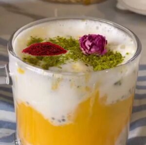  طرز تهیه میلک شیک زعفرانی